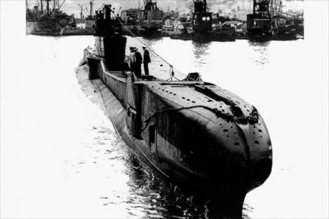 Le sous-marin britannique HMS Tribune