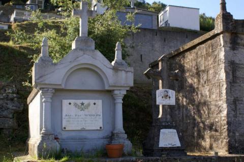 Cimetière de Petreto-Bicchisano -Mémoire de Jules Mondoloni et de Charlot Bonafedi